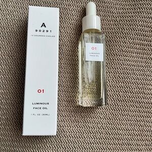 Apothecary 01 LUMINOUS FACE OIL 1 FL OZ NEW IN BOX